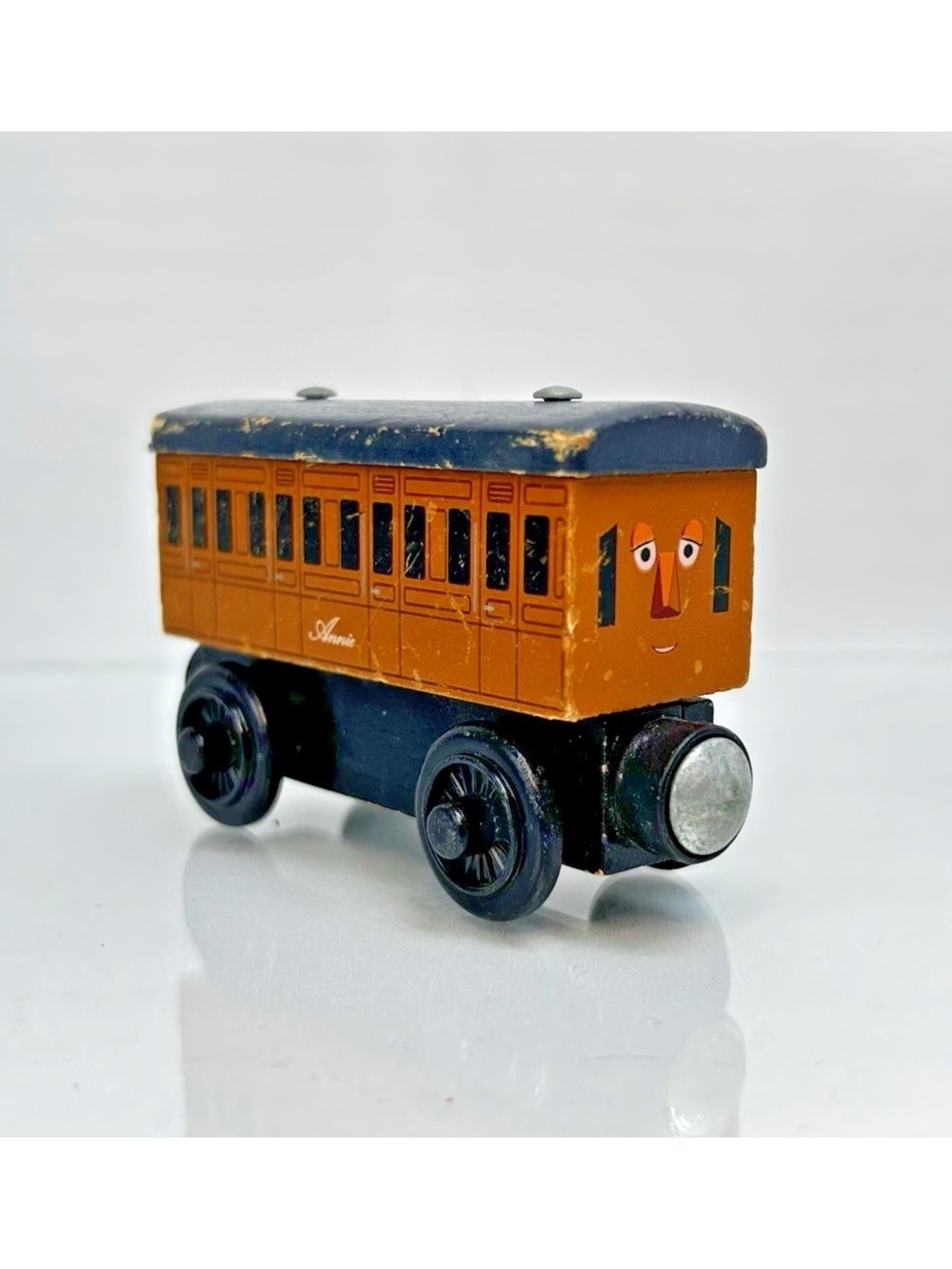 Thomas & Friends Annie Wooden Railway Train Car Learning Curve 2012